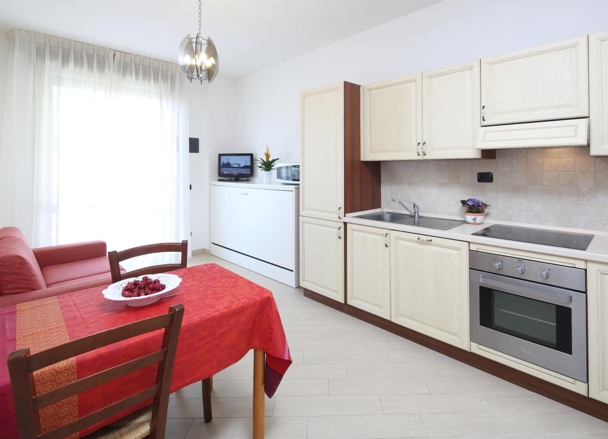 Residence Hotel Kriss Deiva Marina Bagian luar foto