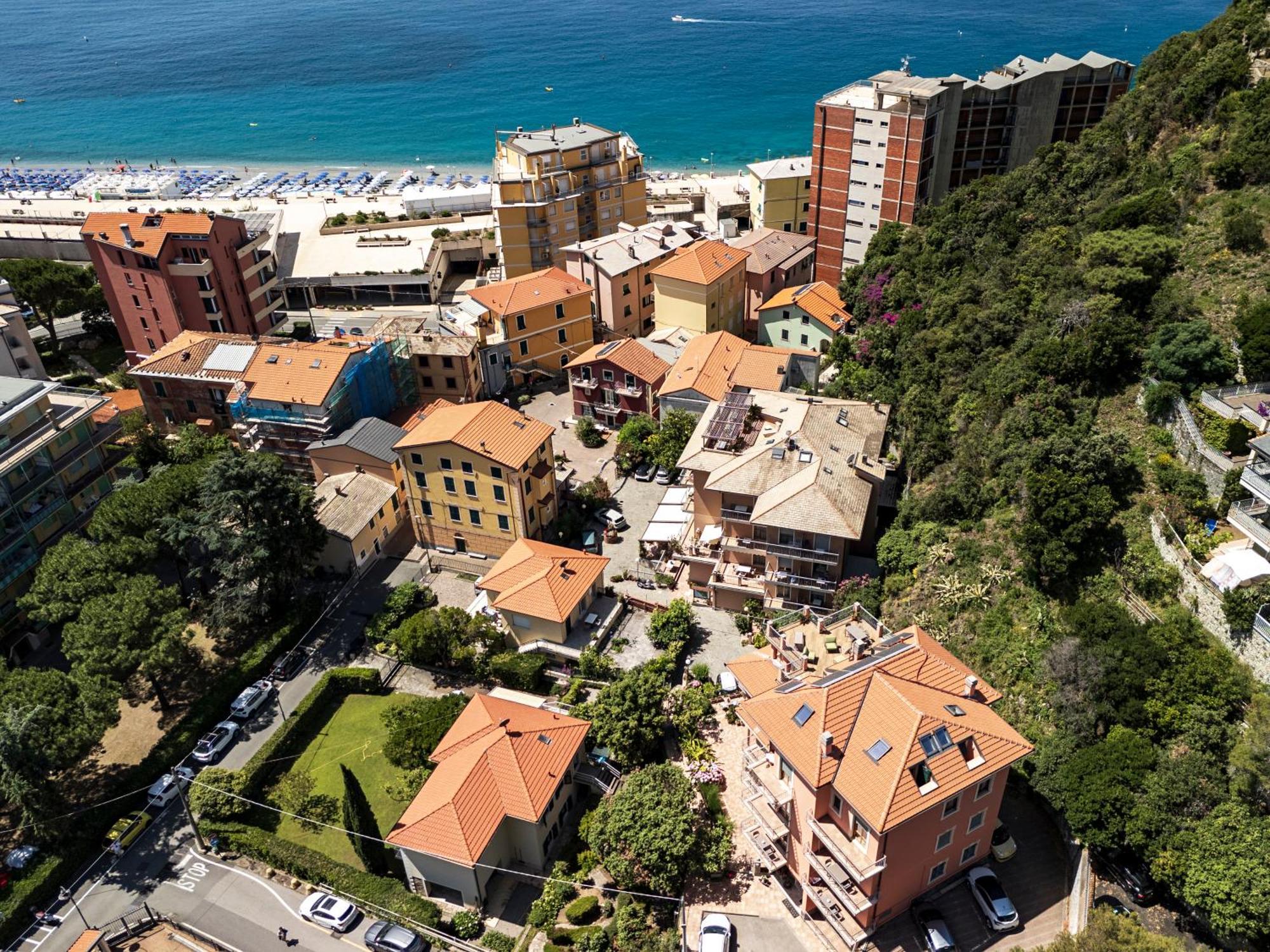 Residence Hotel Kriss Deiva Marina Bagian luar foto